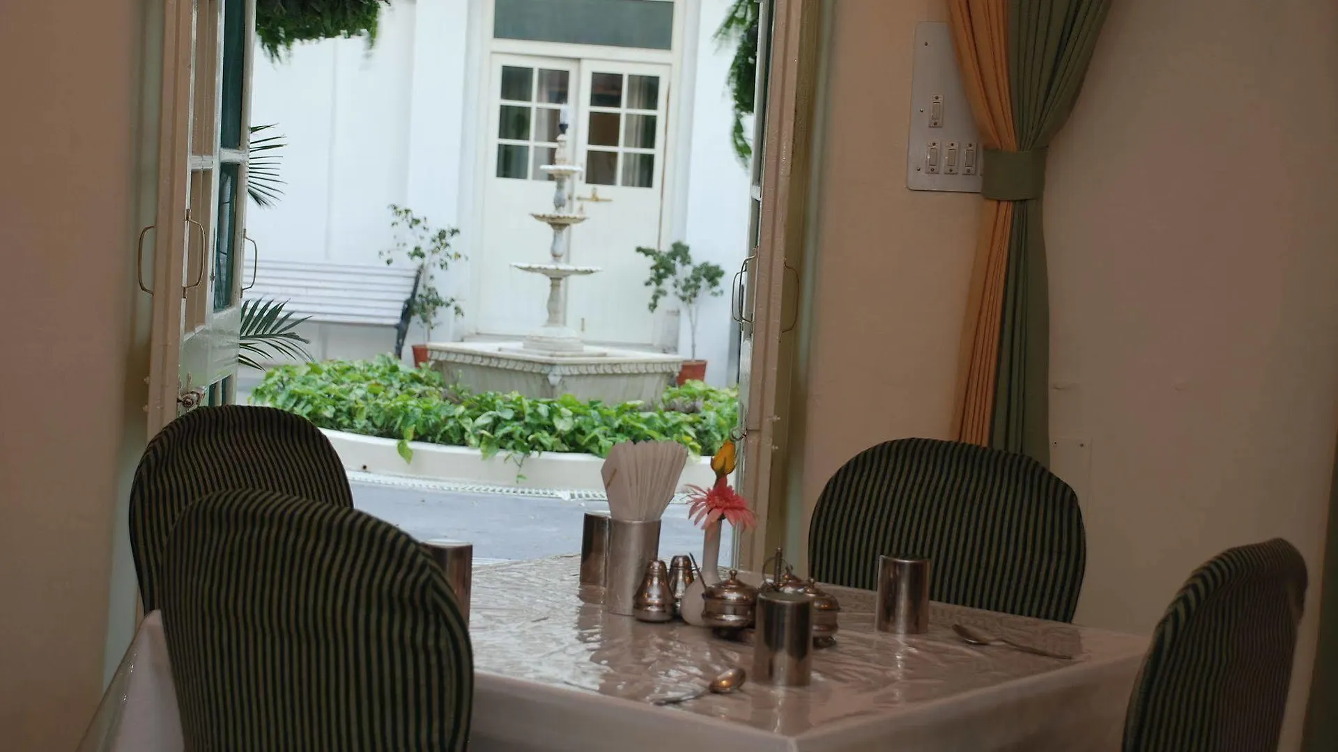 Garden Hotel - Heritage By Hrh Group Of Hotels Udaipur