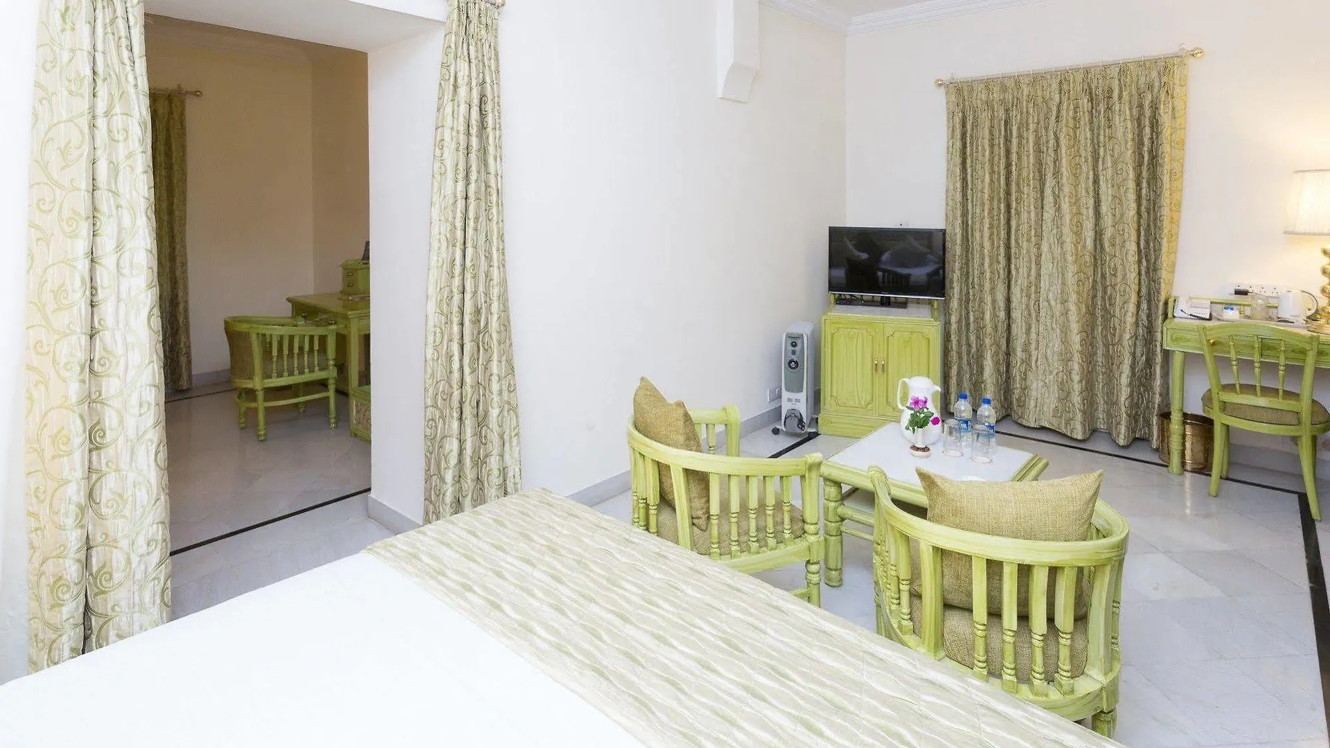 ***  Garden Hotel - Heritage By Hrh Group Of Hotels Udaipur India