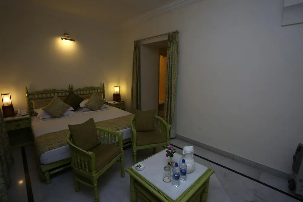 Garden Hotel - Heritage By Hrh Group Of Hotels Udajpur